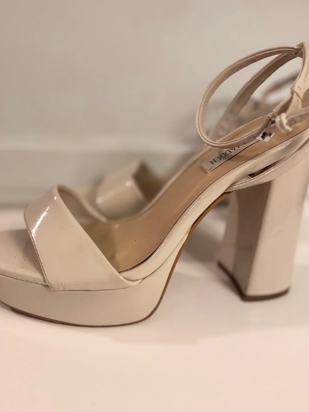 Steve Madden Cream Patent Platform Block Heels